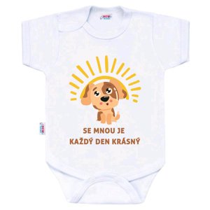 New Baby Body s potiskem SE MNOU JE KAŽDÝ DEN KRÁSNÝ