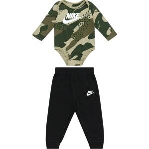 Sada 'CLUB CAMO' Nike Sportswear zelená / olivová / černá / bílá