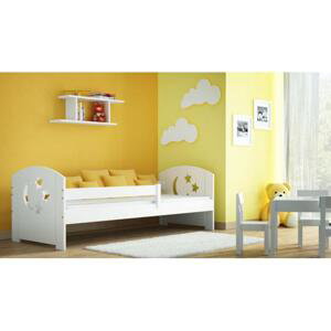 Dětská dřevěná postel - 180x90 cm, MW78 MOLI Borovice Jeden na kolejničkách Výměna krátké bariéry za odnímatelnou