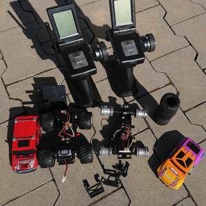 Big Foot RC auto 4WD, 1:24 - S LCD displejem  IQ models