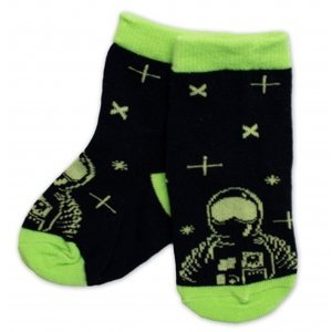 BN Dětské bavlněné ponožky Kosmonaut - černé Velikost koj. oblečení: 15-18