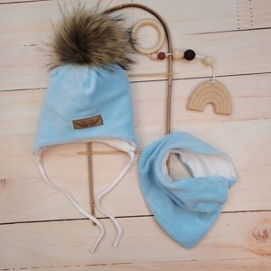 Z&Z Zimní dvouvrstvá čepice na zavazování s bambulí z kožešinky + šátek Z&Z, modrá Velikost koj. oblečení: 56/62 (0-3m)