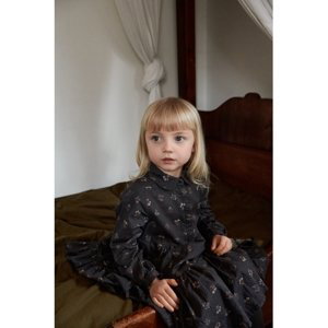 Wheat dívčí šaty s dlouhým rukávem Felucca 1395 - black flowers Velikost: 110 Biobavlna