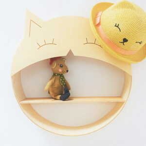 Pastelowe Love® dřevěná police kočka