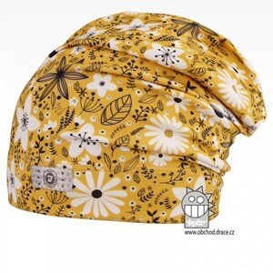 Bavlněná celopotištěná spadlá čepice Dráče - vzor 01 - žlutá, květy Barva: Žlutá, Velikost: 48-50