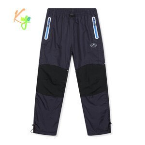 Chlapecké šusťákové kalhoty, zateplené - KUGO DK8237, šedomodrá / modré zipy Barva: Šedá, Velikost: 140