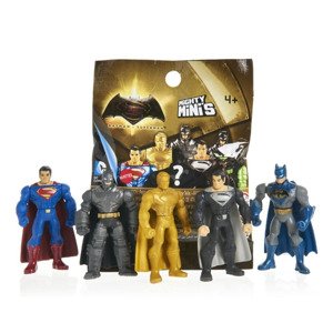 Figurka batman vs. superman v sáčku, mattel dnw96