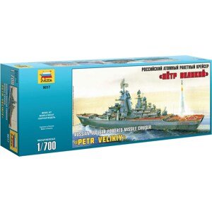 Model Kit loď 9017 - Russian Battlecruiser Pjotr Velikij (1: 700)