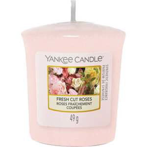 Yankee Candle, Čerstvo narezané růže, vonná svíčka 49 g