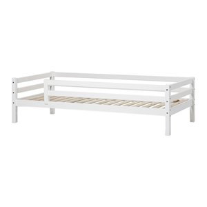 Hoppekids Junior postel Basic bĂ­lĂˇ 90 x 200 cm s ochranou proti pĂˇdu.