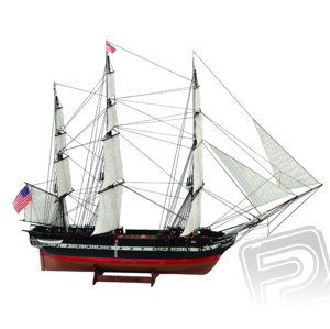 USS Constitution 1:100