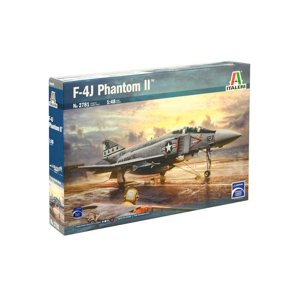 Italeri McDonnell Douglas F-4J Phantom II (1:48)