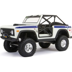 RC auto Axial SCX10 III Early Ford Bronco 4WD 1:10, bílá