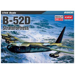 Academy Boeing B-52D Stratofortress (1:144)